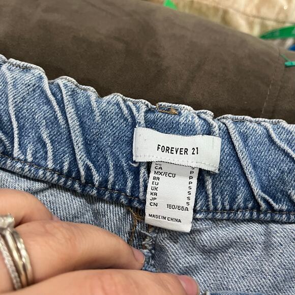 Forever 21 Paperbag High Waist Denim Drawstring Shorts Casual Blue Jean Sz M - Picture 5 of 6